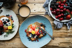 fruit sandwich on a blue ceramic plate jigsaw puzzle