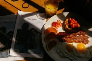 bacon with sunny side up dish jigsaw puzzle