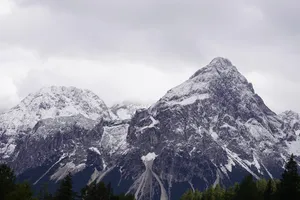 mountains jigsaw puzzle