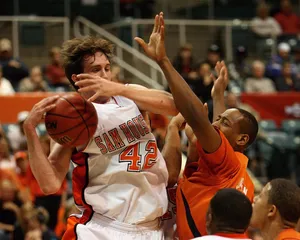basketball jigsaw puzzle
