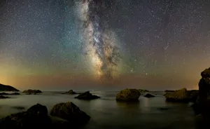 rocks under milky way jigsaw puzzle