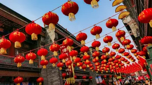red and yellow paper lanterns jigsaw puzzle